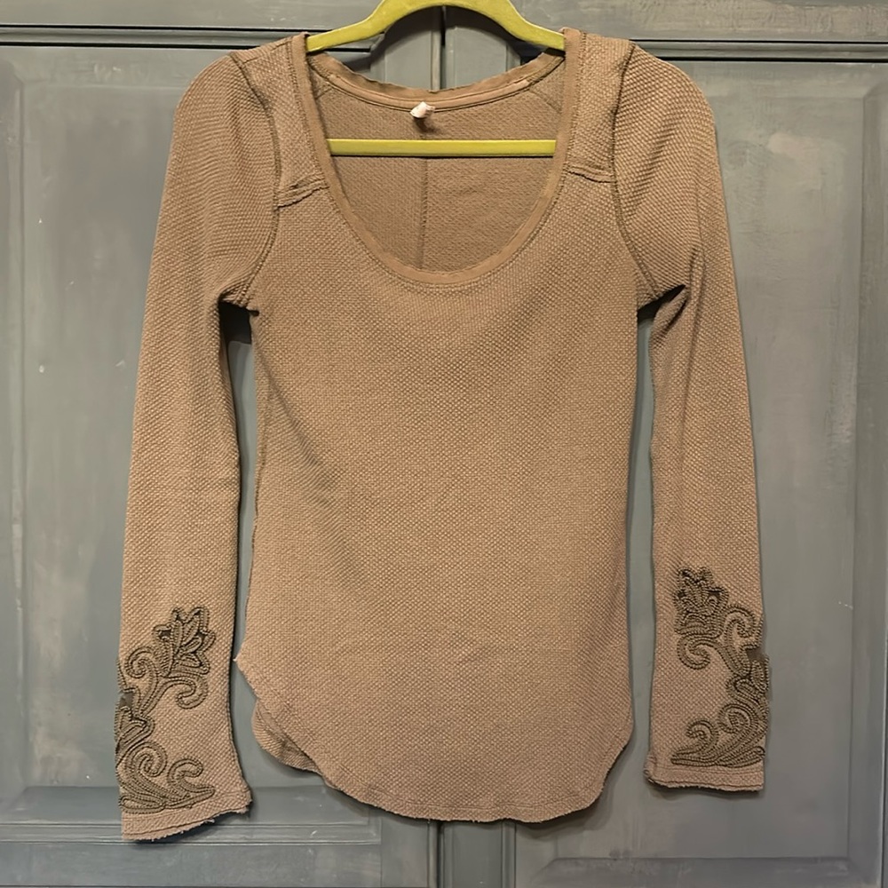 Free People Thermal Long-sleeve Shirt with Embellishments on the Sleeves *AS IS - Picture 1 of 6